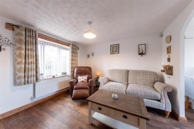 1 Audlem Drive-008.jpg