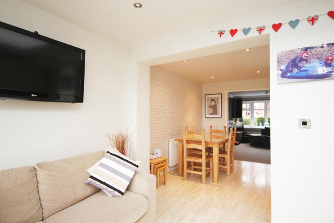 Kitchen/Dining Ar...