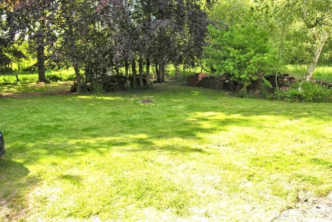 GARDEN VIEW 2