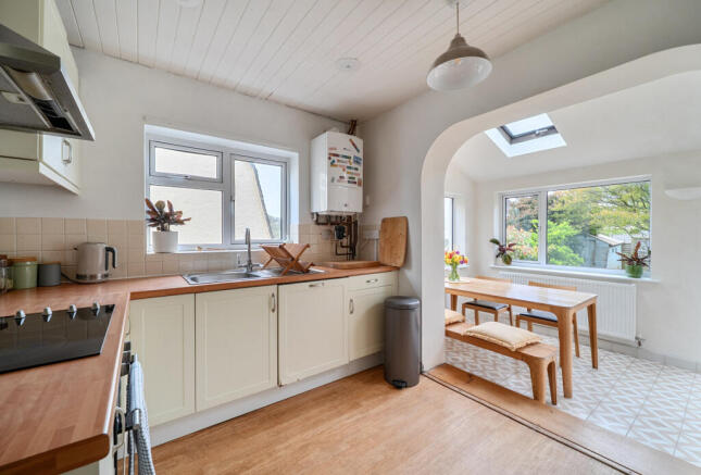 1441678-17-69d928...