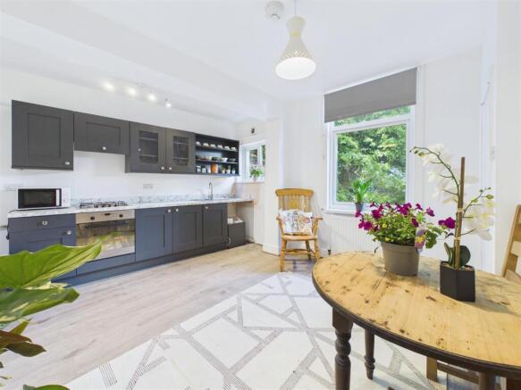 2 bed End of Terrace for sale Image 4