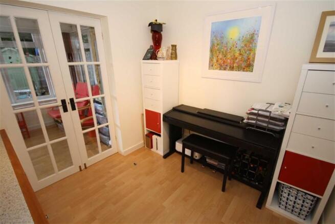 Photo 6