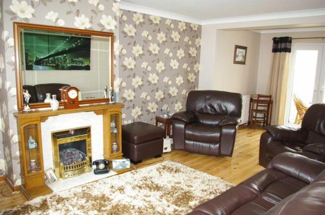 Lounge 1
