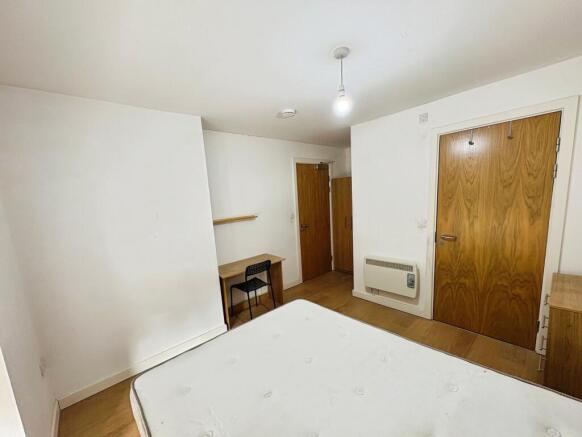 Studio for sale Image 6