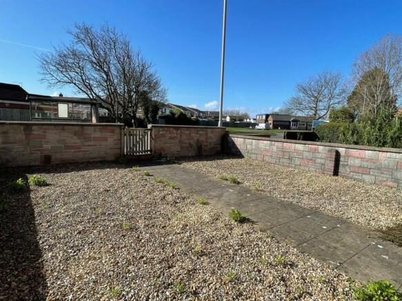 Front Garden.jpg