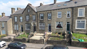 32, Skipton Road, Colne BB8 0NH