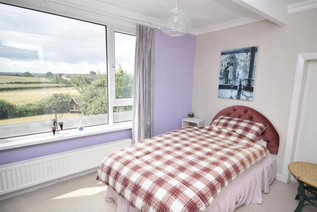 bed 3.JPG