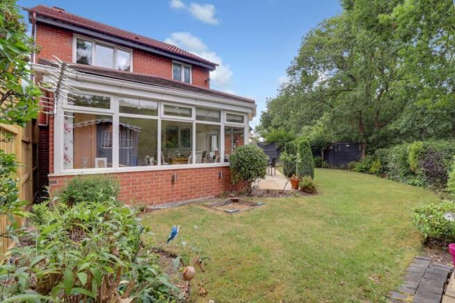 25- Rob Hammond EweMove Pontefract