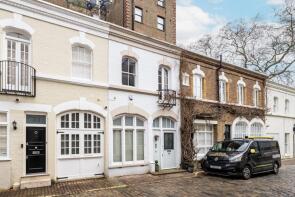 24, Ennismore Gardens Mews, London SW7 1HY
