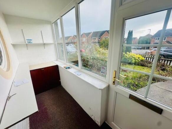 Cloakroom/wc