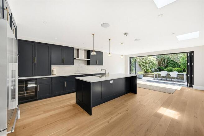 Kitchen/Dining