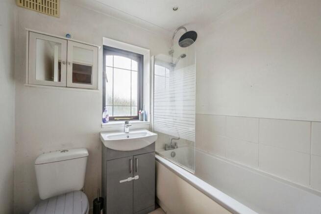 2 bed Semi-Detached for sale Image 10