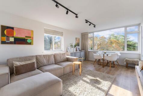 Lindsay Road, BRANKSOME PARK, BH13