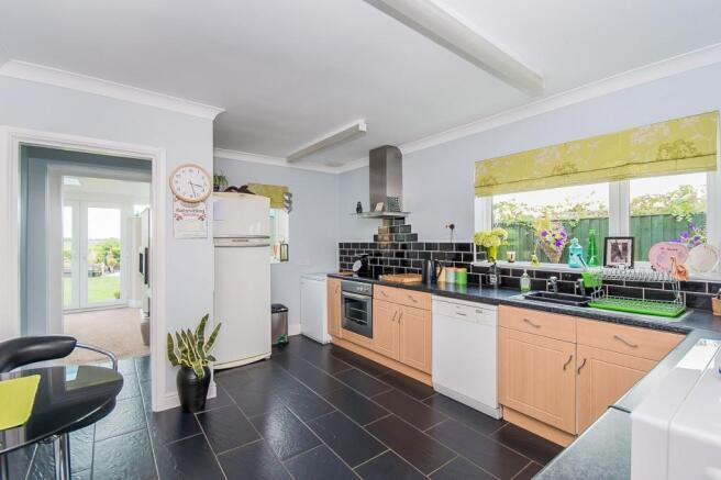 Kitchen/breakfast ro
