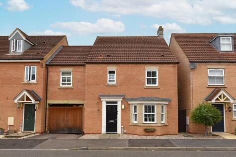 Devon Drive, Biggleswade, SG18
