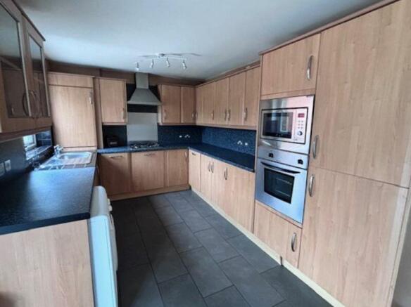Fitted Kitchen