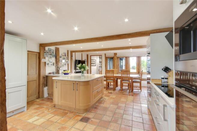Kitchen/Breakfast Rm