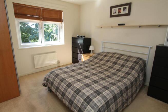 Master Bedroom.JPG