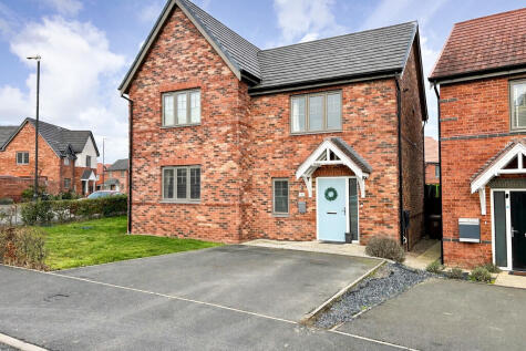 Limestone Close, Newhall