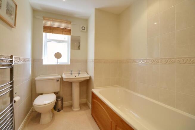 Bathroom.jpg