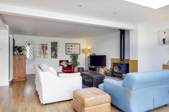 BOURNE END_20.JPG