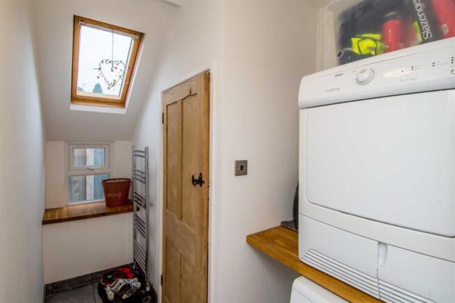 REAR HALL/UTILITY AREA