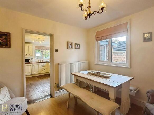 Breakfast Room