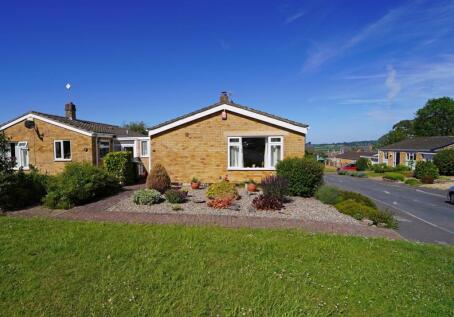 Grange Close, Highworth, SN6 7AS