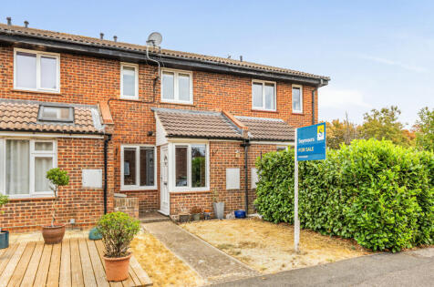 Kelly Close, Shepperton, Surrey, TW17