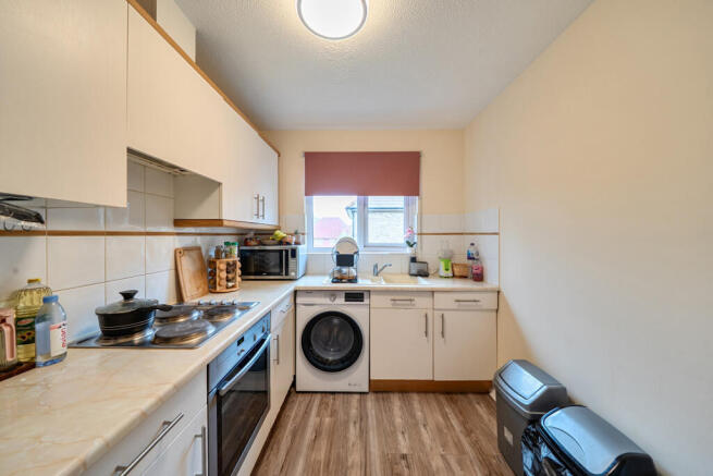 1431256-9-69b9439...