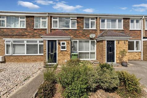Landrail Road, Lower Halstow, Sittingbourne, ME9