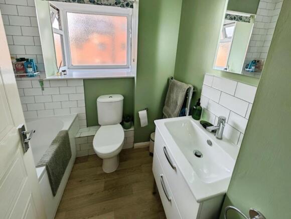 dc1bc601-bath.jpg