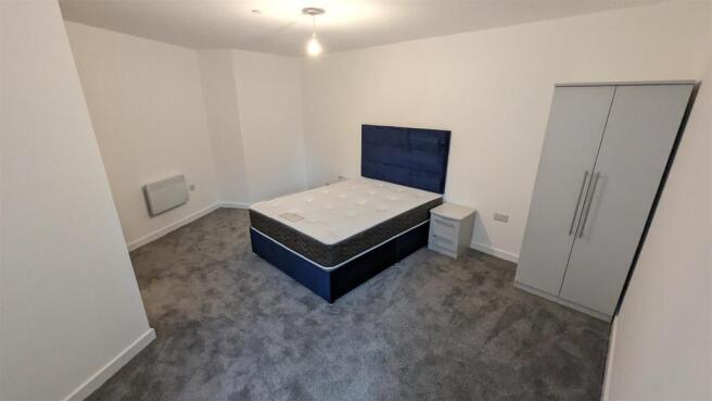 1 bed Apartment to rent Image 5