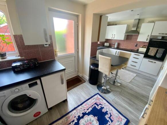 UTILITY TO KITCHEN