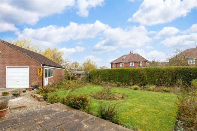 3 bed Semi-Detached for sale Image 4
