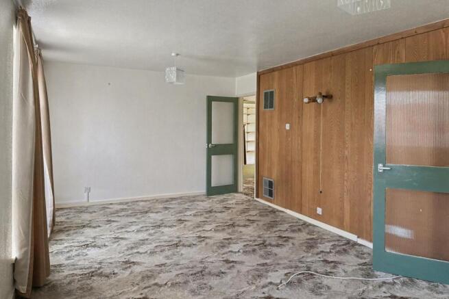 Flat 28 Lloyd Square, 16 Niall Close, Birmingham, West Midlands, B15 3LX