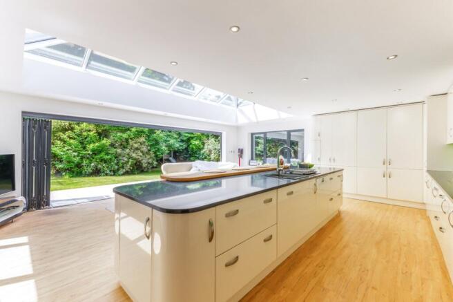 Kitchen/Breakfast