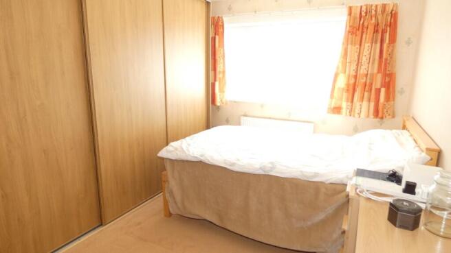 3 bed Semi-Detached for sale Image 7
