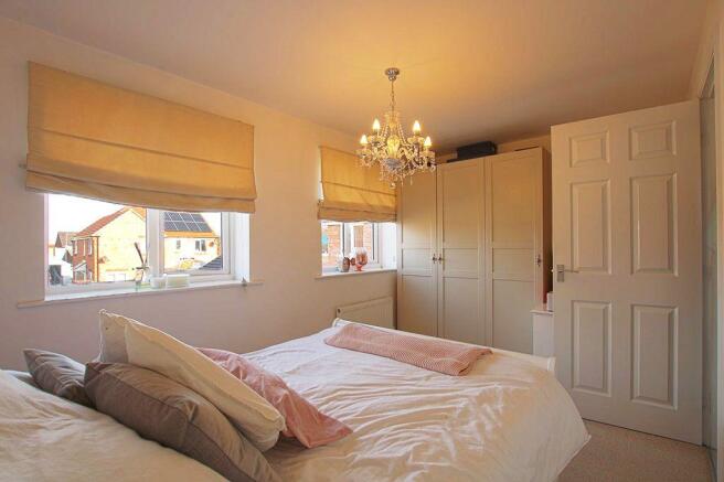 Bedroom 1 (Double)