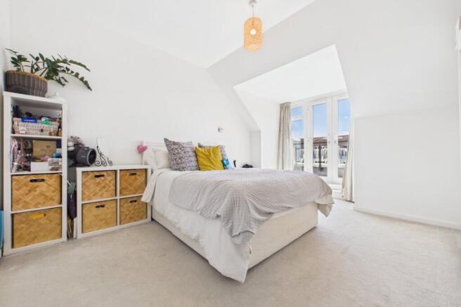 Kensal Green Drive, Maidenhead, Berkshire, SL6 photo 4