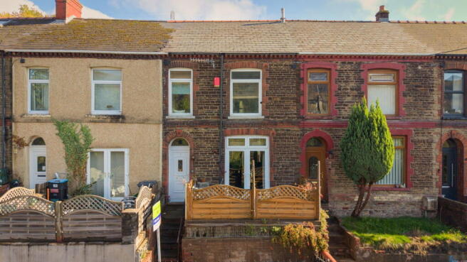2-bed terraced on Dyffryn Road, Waunlwyd, Ebbw Vale, NP23 6UA, £140,000