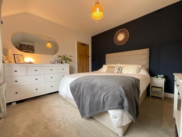 3 bed Semi-Detached for sale Image 4