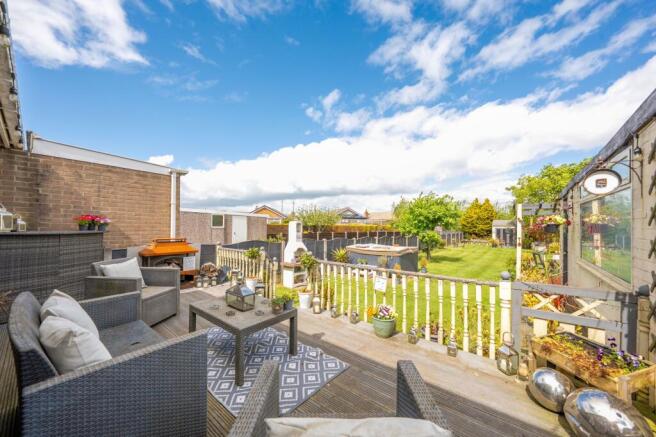 2 bed Bungalow for sale Image 12