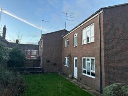 100, Great Northern Road, Dunstable LU5 4BT