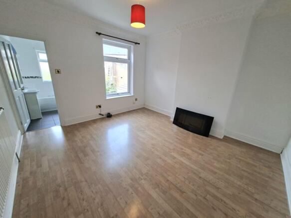 2 bed Terraced for sale Image 9