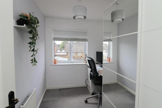3 bed Semi-Detached for sale Image 7
