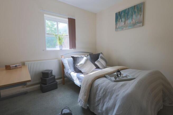 17 bed Block of Apartments for sale Image 4