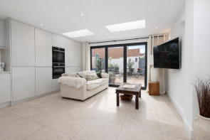 24, Percheron Road, Borehamwood WD6 2SR