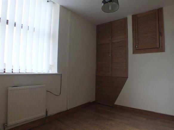 REAR BEDROOM (2)