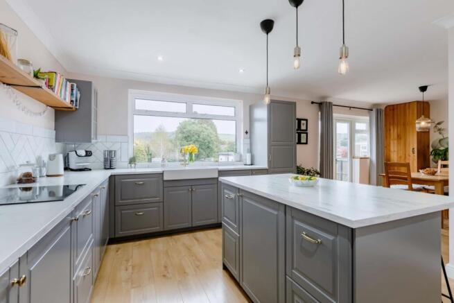 Hillwiew Road_26